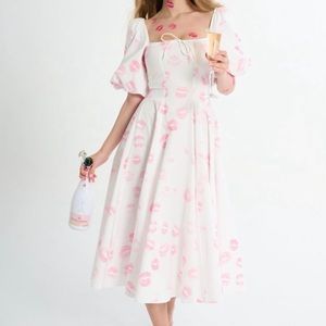 Selkie’s “The Kiss On The Lips” Day Dress, size XXL, brand new with tags